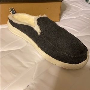 Dude’s women’s slip one